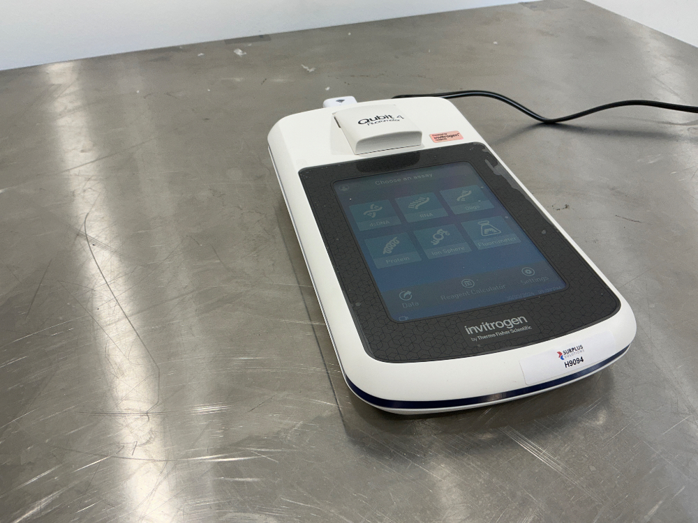 Image of Invitrogen Qubit 4 Fluometer